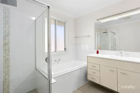 Property photo of 14 Wallaby Circuit Mona Vale NSW 2103
