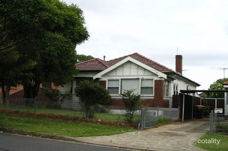 68 Henry St, Punchbowl, NSW 2196