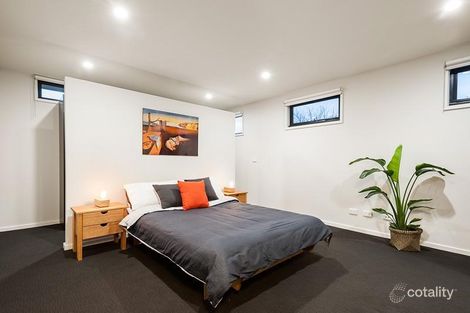 Property photo of 126 Beaconsfield Parade Northcote VIC 3070