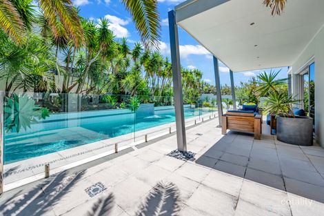 Property photo of 4 Seacliff Place Caves Beach NSW 2281