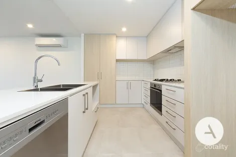 Property photo of 10/11 Irving Street Phillip ACT 2606