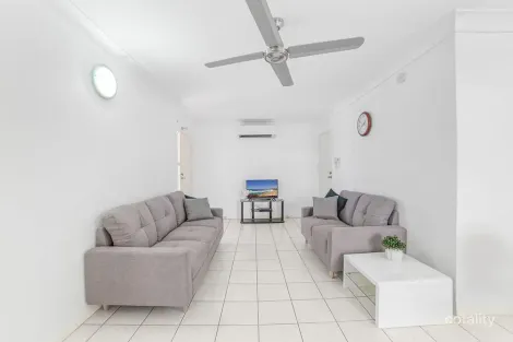 Property photo of 4/171 Grafton Street Cairns City QLD 4870