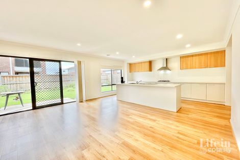 Property photo of 15 Astoria Drive Point Cook VIC 3030