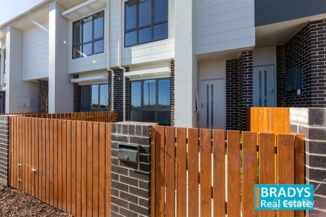 Property photo of 16 Wahlquist Street Strathnairn ACT 2615