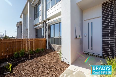 Property photo of 16 Wahlquist Street Strathnairn ACT 2615