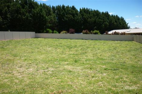 Property photo of 7 Lovejoy Avenue Blayney NSW 2799