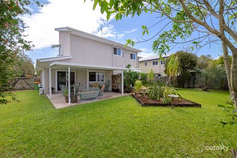 2/4 Harbourlights Way, Pelican Waters, QLD 4551