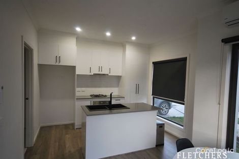 Property photo of 15A Lanthorn Crescent Cranbourne East VIC 3977