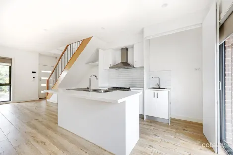 Property photo of 2 Riggall Street Dallas VIC 3047