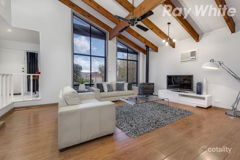 Property photo of 8 Brabham Drive Mill Park VIC 3082