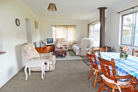 Property photo of 9 Sir Edward Street Karuah NSW 2324