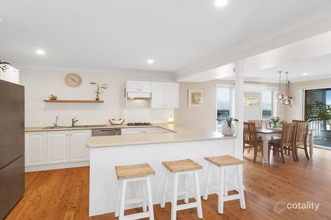 Property photo of 12 Irwin Place Green Point NSW 2251