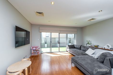 Property photo of 5/4 Rotherfield Road Westminster WA 6061