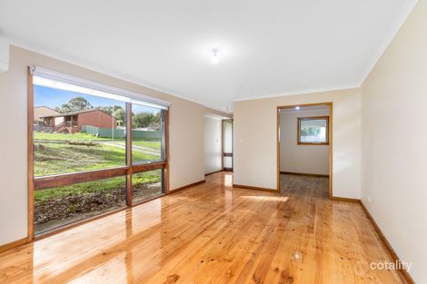Property photo of 14 Maroonga Crescent Mount Gambier SA 5290