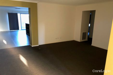 Property photo of 7 Cunningham Chase Burnside Heights VIC 3023