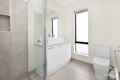 Property photo of 5 Zircon Street Alfredton VIC 3350