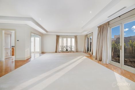 Property photo of 8/2-4 Lansell Court Toorak VIC 3142