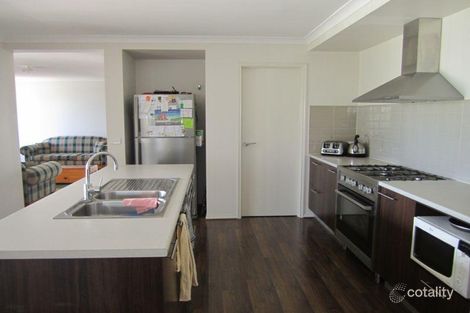 Property photo of 17 Burchelli Way Wyndham Vale VIC 3024