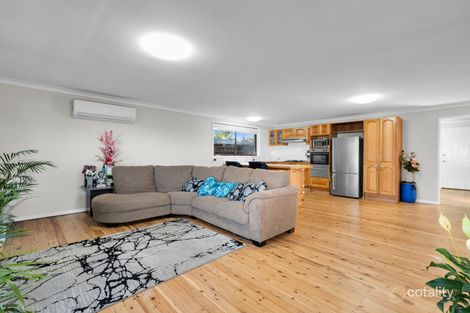 Property photo of 4 Peridot Close Eagle Vale NSW 2558