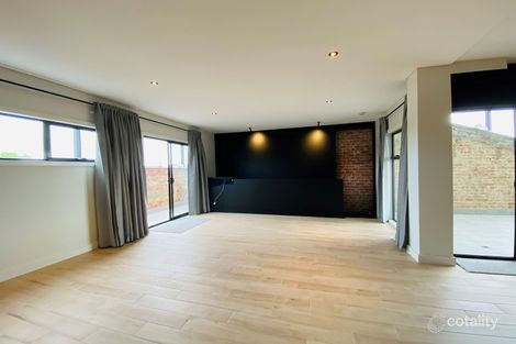 Property photo of 1/98 Arthurton Road Northcote VIC 3070