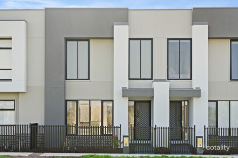 Property photo of 11 Buckleys Walk Mickleham VIC 3064