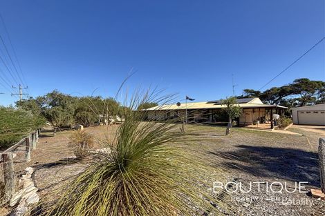 Property photo of 71 Tulloch Drive Dongara WA 6525
