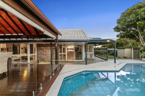 Property photo of 15 Mooloolah Drive Minyama QLD 4575