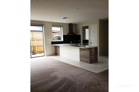 Property photo of 2/5 Kent Street Mornington VIC 3931