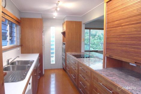Property photo of 4 Saint James Drive Belgian Gardens QLD 4810