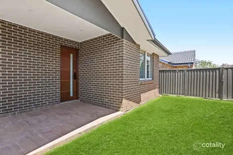 Property photo of 8A Thunderbolt Drive Raby NSW 2566