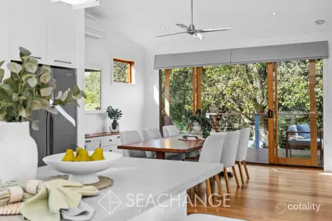 Property photo of 13 Beach Street Balnarring Beach VIC 3926