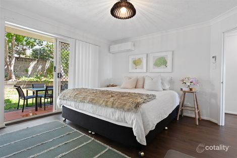 Property photo of 2/29 St Leonards Street Coorparoo QLD 4151