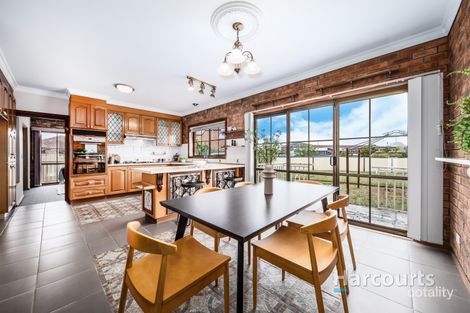 Property photo of 7 Roseberry Avenue Keilor Downs VIC 3038