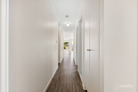 Property photo of 4 Ballard Close Greenwith SA 5125