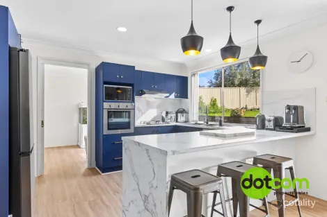 Property photo of 22 Belyando Crescent Blue Haven NSW 2262