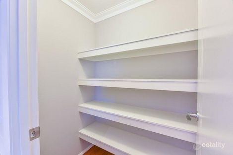 Property photo of 45 Kerrigan Crescent Elderslie NSW 2570