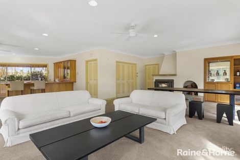 Property photo of 5 McConnell Road Gisborne VIC 3437