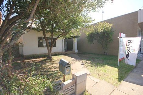 Property photo of 23 Pine Avenue Mildura VIC 3500