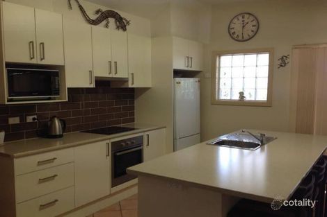 Property photo of 18 Temoin Street Narromine NSW 2821