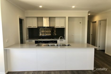 Property photo of 73 Heathwood Way Ocean Grove VIC 3226