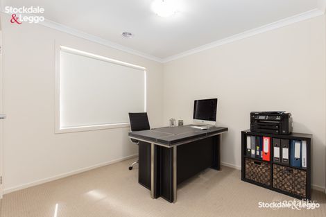 Property photo of 8 Joyous Street Wyndham Vale VIC 3024