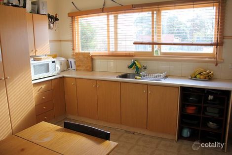 Property photo of 23 Rosenthal Crescent Reservoir VIC 3073