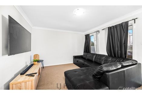 Property photo of 10/247 Warners Bay Road Mount Hutton NSW 2290