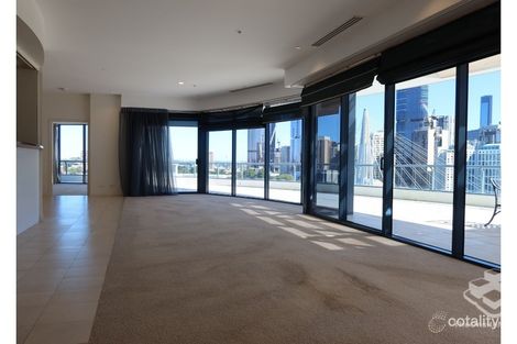 Property photo of 321 Main Street Kangaroo Point QLD 4169