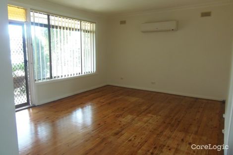 Property photo of 8 Macleay Crescent St Marys NSW 2760