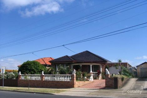 653 Homer St, Kingsgrove, NSW 2208