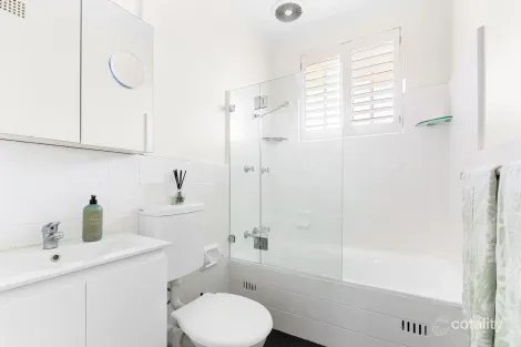 Property photo of 8/102 Oaks Avenue Dee Why NSW 2099