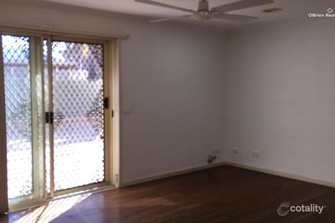 Property photo of 7 Stafford Place Narre Warren VIC 3805