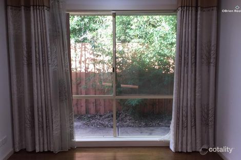 Property photo of 7 Stafford Place Narre Warren VIC 3805