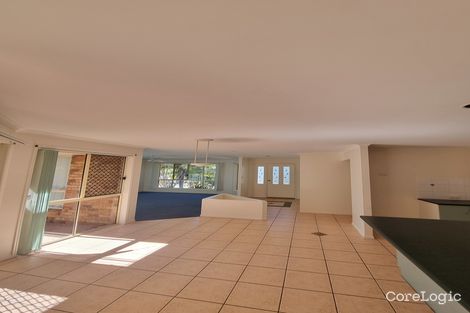 Property photo of 61 Penda Avenue New Auckland QLD 4680